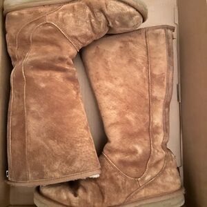 UGG Knightsbridge Tall Boots in Chestnut Brown